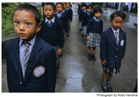 Escuelas internados de los niños sherpa