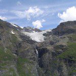 Cascada y glaciar de Gietro