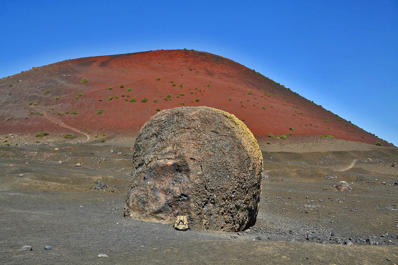 La Caldera Colorada y su bomba volcánica gigantesca